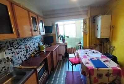 3 camere confort 1 Decomandat SPATIOS etaj 2 Piata Vidin - 5