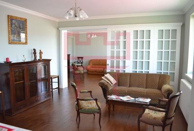 Apartament cu 4 camere decomandat, mobilat în Mărăști