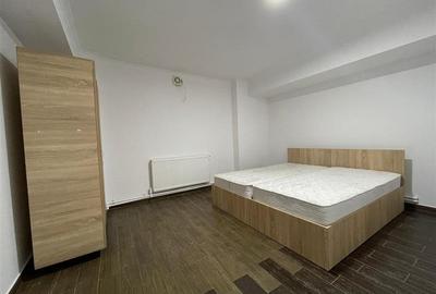 Spatiu comercial de vanzare  Zona E3 - 3