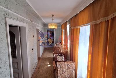 Casa de vanzare in cartierul Popoveni - 18