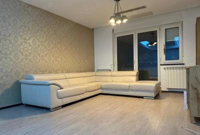 Apartament cu 3 camere, mobilat în Unirii