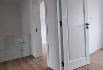 Reședință Modernă cu Finisaje Distinse - 49