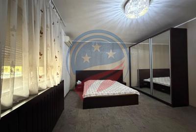 CHIRIE GARSONIERA FORD DAMILA - 2