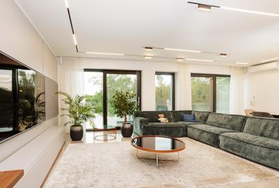 CASA 11 CAMERE - SNAGOV - PISCINA - 12