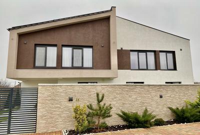 Vila pretabila pentru doua familii - 7
