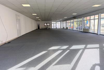 Showroom 300mp Soseaua Alba Iulia langa benzinăria Mol cu vitrina mare - 4