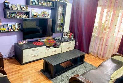 4 CAMERE DECOMANDAT + 2 BAI - 84 MP -Zona Galata - 1