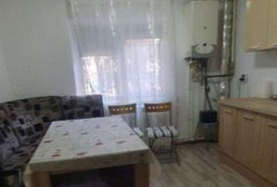 Apartament cu 2 camere decomandat în Inel II