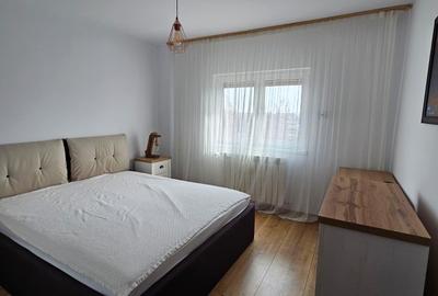 Vanzare Apartament  3 camere Renovat Drumul Taberei-Favorit - 8