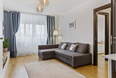 Apartament cu 2 camere decomandat, mobilat în Tei