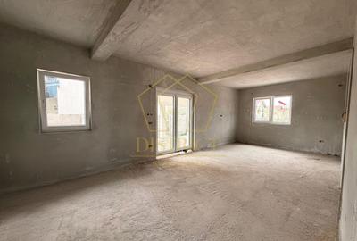 Duplex cu 5 camere, despărțit prin camera tehnica, la asfalt | Mosnita Veche - 9