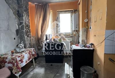 Apartament 1 cameră - 41 mp utili + beci - Zona OM, demisol - 3