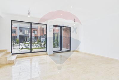 Casă cu 4 camere în Tunari