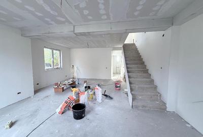 Vanzare -  Casa  - Vila - Prelungirea Ghencea - Dantelei - teren 245mp -210000E - 9