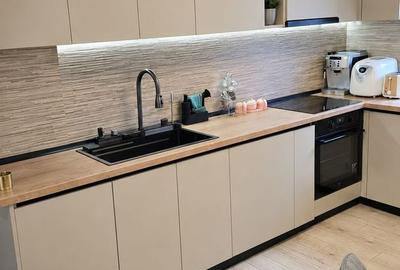 Apartament 3 camere, finisat, etaj intermediar, zona Piața Zorilor - 3