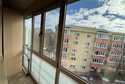 2 Camere la 200m de  Mall Vitan - Bloc 2008 - 11