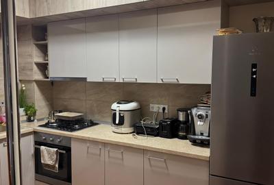 Vilă Bragadiru lângă Sector 6, 5 camere, 210 mp, teren 2000 mp, piscină - 2