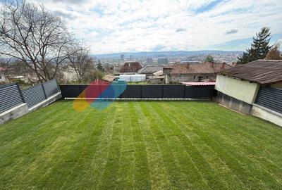 Casă individuala, 258 Mp + teren 446 mp, priveliste spre oras, Dâmbul Rotund - 12