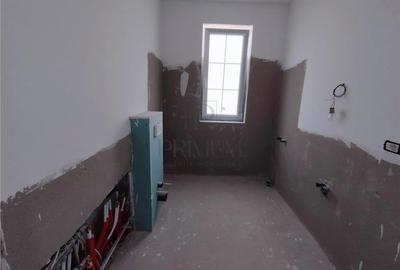 Duplex in zona excelenta - toate utilitatile - spatios - 8