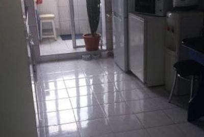 Apartament -3 camere -decomandat-Zona Rahova - 2
