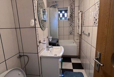Girocului-Spitalul Judetean | 3 camere | Centrala proprie | Etaj 1 - 8