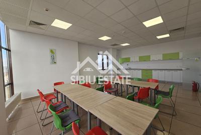 Spatiu de birouri de inchriat locatie centrala si vizibilitate buna - 25