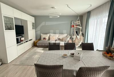 Apartament cu 2 camere semidecomandat, mobilat în Bună Ziua