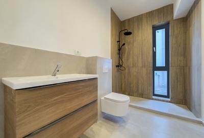 Casa la sol in Valu lui Traian, pe partea dreapta, ST 400mp - 17