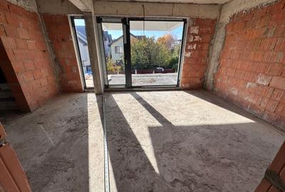 Casa P+2Et. 8 cam. Util 180mp. Teren 250mp. Pozitie stradala - 13