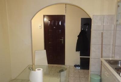 Vand apartament de 2 camere decomandat in Deva, zona I. Creanga + boxa intabulat - 3