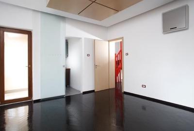 Mansardă boemă, ideală pentru industriile creative - 10