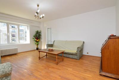 VANZARE APARTAMENT 3 CAMERE BULEVARDUL UNIRII- ZEPTER-STR. LUCIAN BLAGA NR. 3 - 5