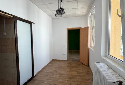 Stirbei Voda colt cu Calea Victoriei, 2 camere nemobilate, etaj 8/8 - 5