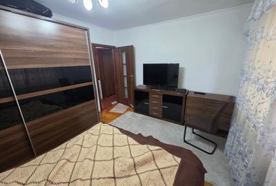 Vitanul nou, chiar pe Foisorului, stradal, bloc reabilitat - 10