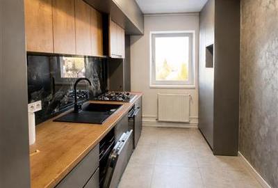 Structura decomandata, renovat, balcon tip loja, Bartolomeu, Brasov - 1