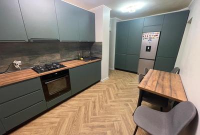 APARTAMENT 3 CAMERE DE VANZARE VATRA LUMINOASA - MAIOR CORAVU - 1