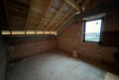 Casa P+M la rosu, Santandrei cu teren de 500 mp - 10