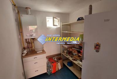 Casa cu 4 camere mobilata si utilata 593mp teren zona Centru - 10