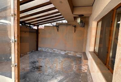 Apartament 2 camere de vanzare, situat in zona Casa de Cultura - 15