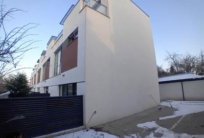 Casă cu 4 camere în Chitila