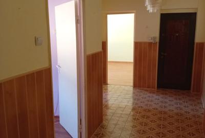 Apartament 3 camere | 67 mp| zona Cugir - 7