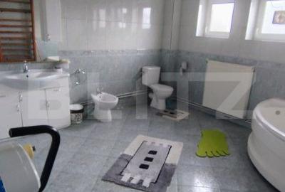 Vila de Vânzare în Centrul Orașului Predeal - 14