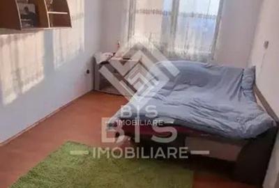 Apartament de vanzare - DECEBAL - 6