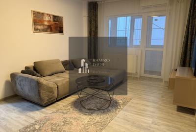 Apartament cu 2 camere semidecomandat, mobilat în Olteniței