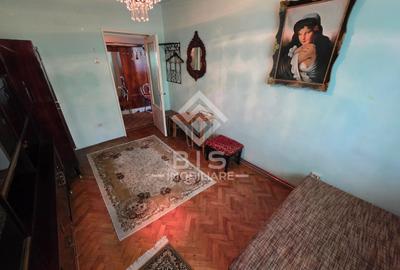 Apartament 3  camere decomandat ETAJ 1 - 3
