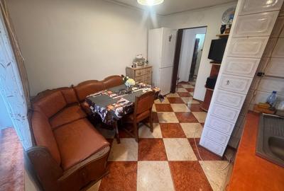 Apartament 3 camere-decomandat-zona Petre Ispirescu - 5