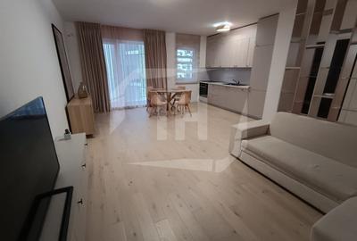 Apartament cu 2 camere semidecomandat, mobilat în Central