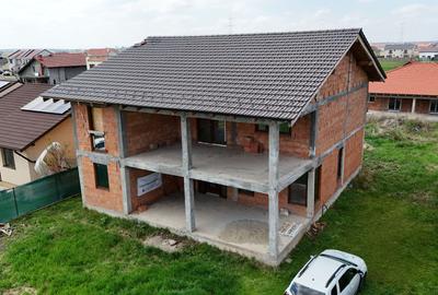 Mosnita Noua-Urseni, Casa individuala, P+1E - 5