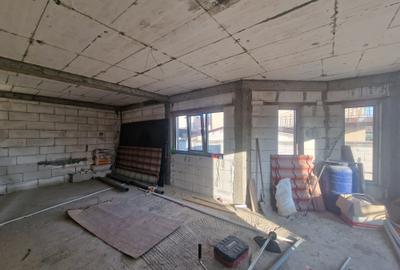 Casa P+M cu placa turnata, 5camere constructie deosebita -178.000euro - 4
