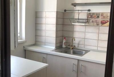 Dristor, garsoniera, bloc mixt la 2 min de metrou, renovata, libera - 6